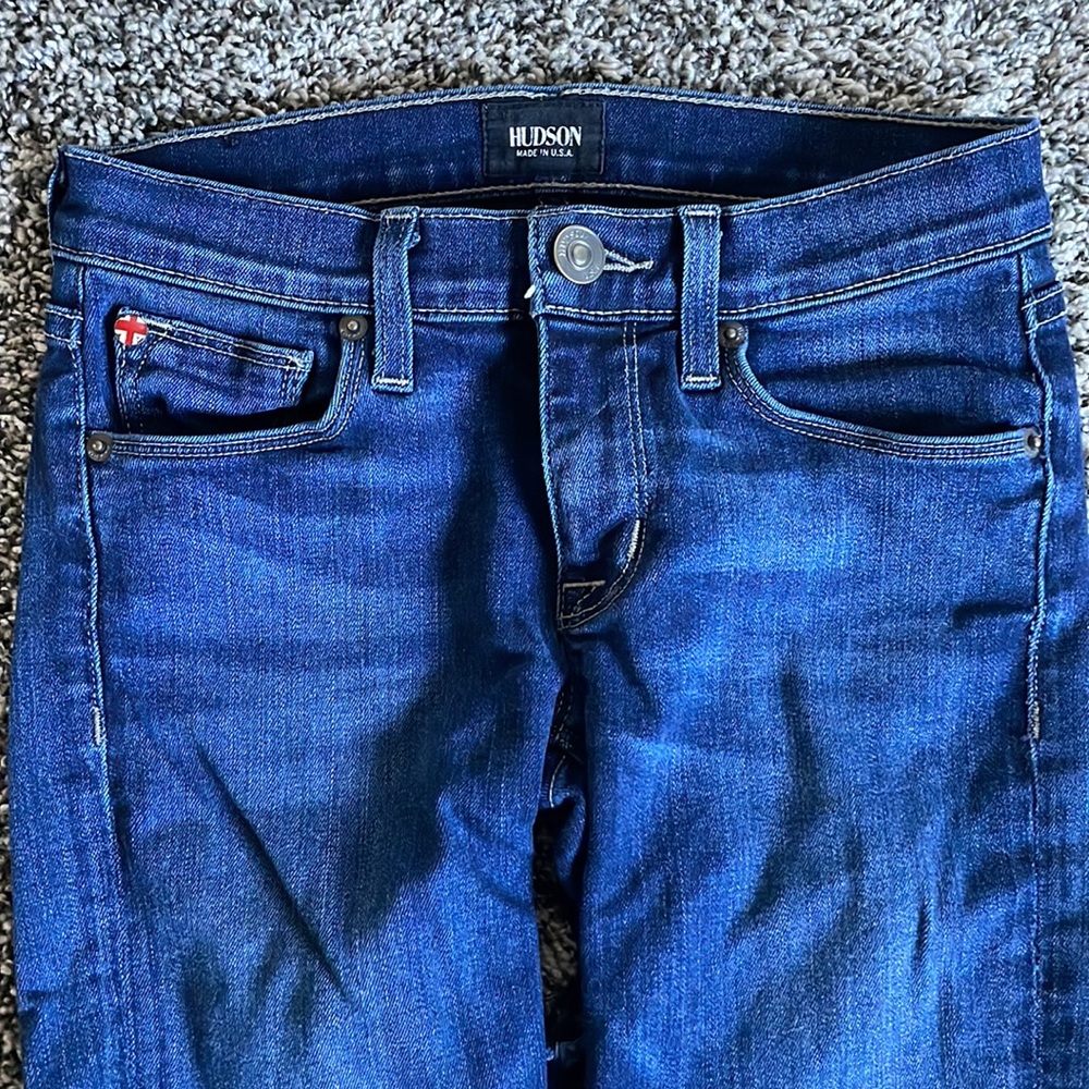 Hudson size 25 jean - Picture 3 of 6
